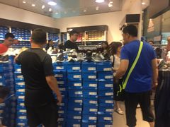 -Adidas(东荟城店)