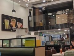 -佰搭果·广式茶餐厅(西华路店)
