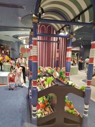 -奈尔宝家庭中心·亲子早教·派对餐厅(北京东坝万达店)