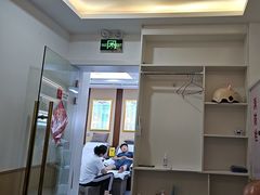 -郑远元专业修脚房(昌里东路店)