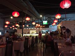 -Lanterns Vietnamese Restaurant
