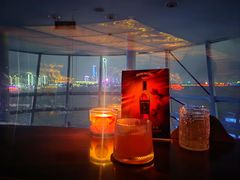-SU lounge the lake view湖景酒廊