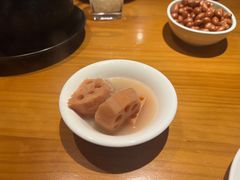 莲藕排骨汤-莲餐厅·湖北菜·潜江小龙虾店(愚园路店)