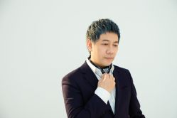 -变画·发型STUDIO