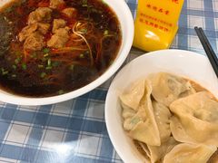 -潘国仙耳光馄饨(黄家阙路店)