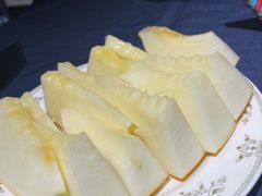 -伊带伊路新疆美食府(呼家楼店)