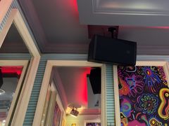 -自由港KTV(王子公主金平店)