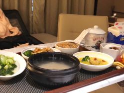 -臻康乃馨月子中心(集美店)