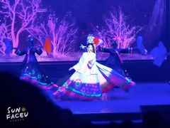 -金东尼人妖秀