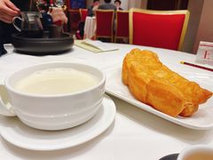 -凤凰楼酒家·粤宴点心(华强北店)