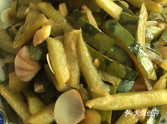 夏天经常吃的西瓜，吃完瓜皮可别丢哦，还能做成美味的夏