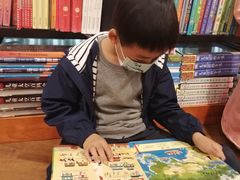 -西西弗书店(城西银泰城店)