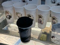 -喜茶(迪士尼小镇·平行宇宙店)