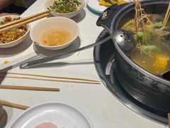 -钢管厂五区小郡肝串串香(蜀都万达店)