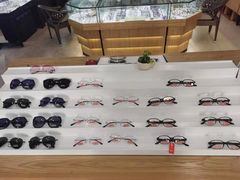 -精益眼镜(建三店)