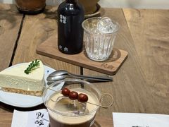 -花仓咖啡(祥安巷店)