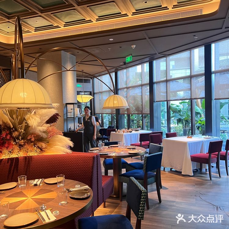 深圳法式复古泰餐厅👒•ÉPICE泷莚