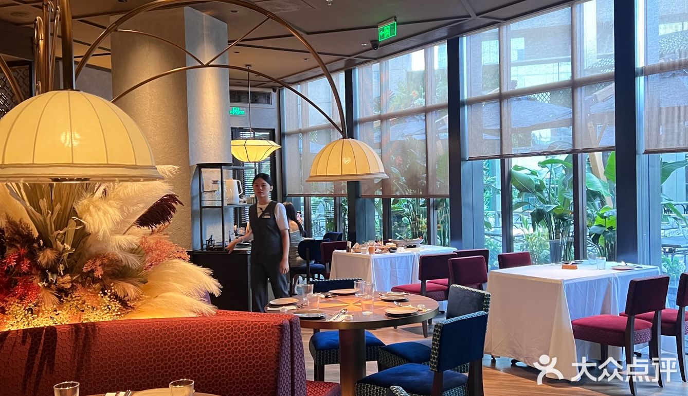 深圳法式复古泰餐厅👒•ÉPICE泷莚