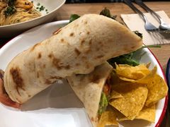 -HELLO 27 意面·沙拉·帕尼尼