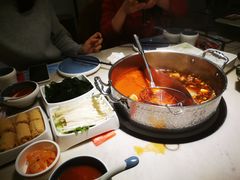 -左庭右院鲜牛肉火锅(浦江欢乐颂店)