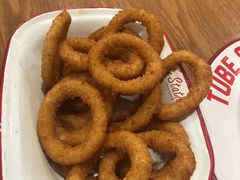 -Tube station站点比萨(王府井百货店)