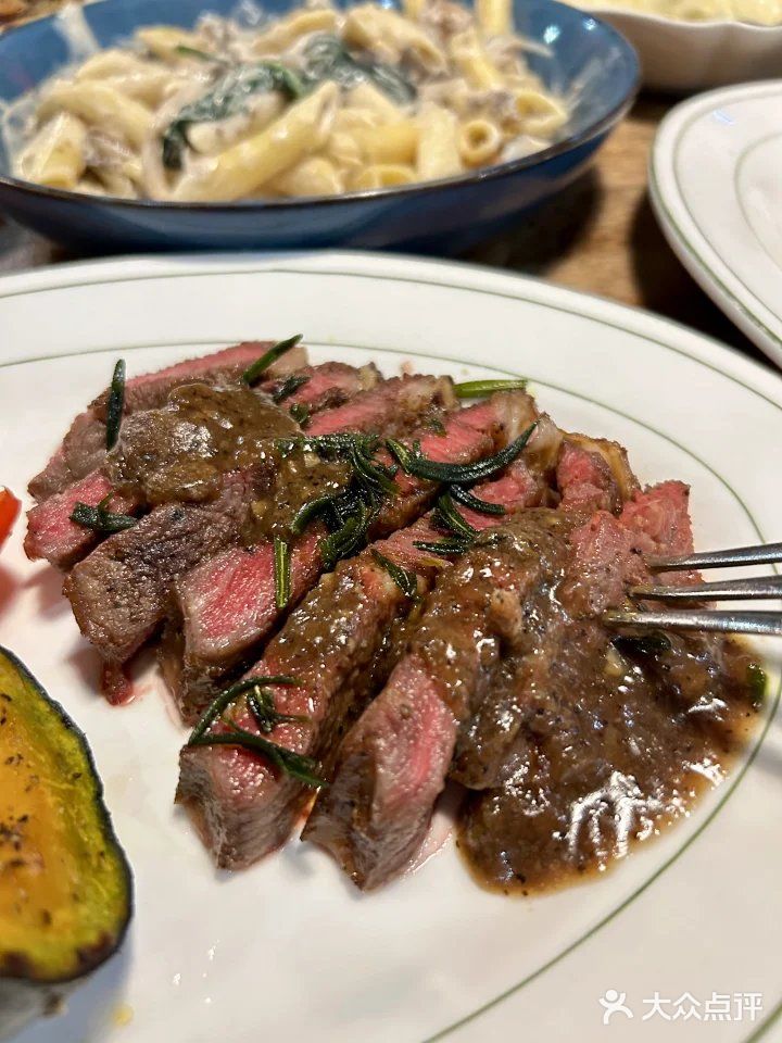 芝士瀑布暴击!这家披萨让我原地封神🍕🤯