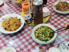-八次方密云水库鱼粘卷子·熏鸽子·农家菜