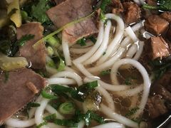 -花溪牛肉粉(八鸽岩店)