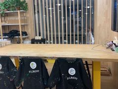 -艾瑞克儿童艺术创想(海马公园店)