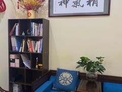 -三承堂经络·艾灸养生馆