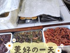 -食里香自助快餐(香槟小镇店)