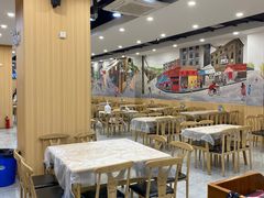 大堂-江城燕子大排档(江汉路步行街店)