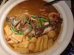 -卢大鲜鱼头捞饭(美利广场店)