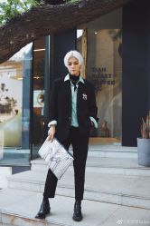 -变画·发型STUDIO