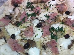 特色皇后披萨-玛尚诺Pizza&Bar(长泰广场店)
