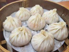 -莱莱小笼·乔艾