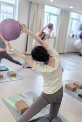 -爱尔乐美孕产瑜伽·普拉提