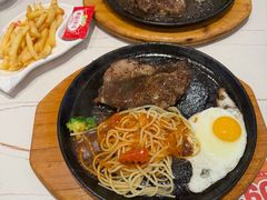 -豪享来牛排(人民店)