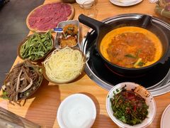 -黔三一夺夺粉酸汤火锅(百信店)