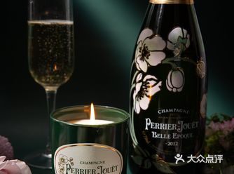美呆!法国百年香槟造了座「花园秘境」,就在新天地!