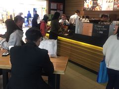 -星巴克(广州中华广场B1层店)