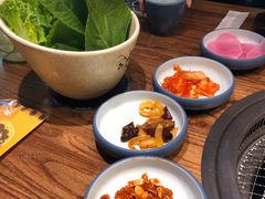 -明洞阿姨·韩式酱蟹烤肉·创意料理(三元桥店)