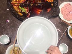 -红九格老火锅(三峡广场店)