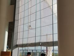 -大连君悦酒店 · VIVA(星海广场店)
