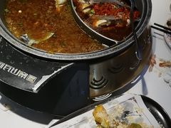 -阿瓦山寨·湘菜现炒·剁椒鱼头王(咸阳总店)