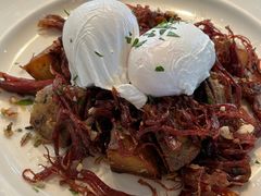 CORNED BEEF HASH-ROAST coffee & eatery