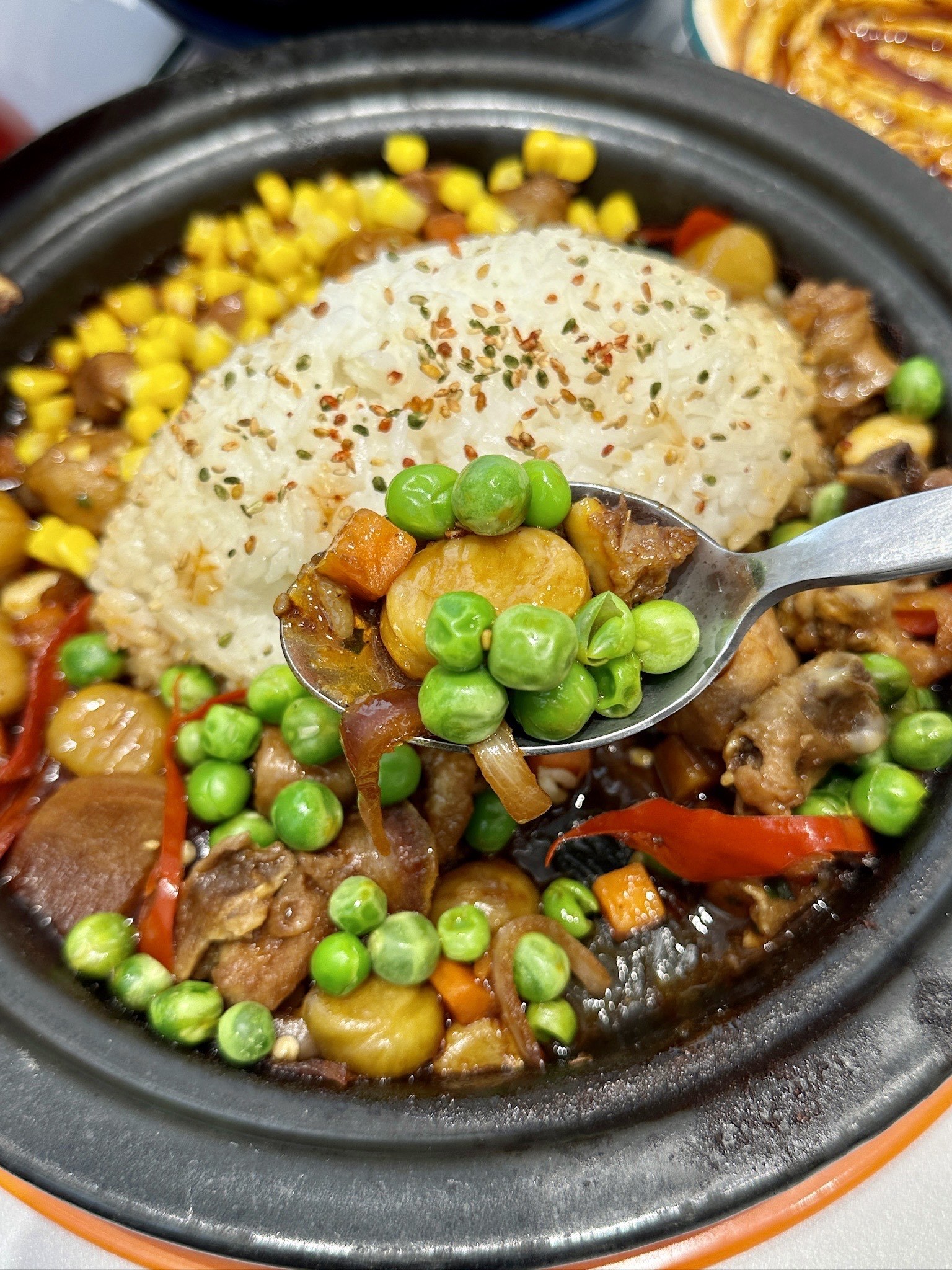 真的跟不上姐弟俩更新的速度!