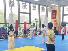 -健成运动中心·体适能跆拳道少儿格斗体考跳绳