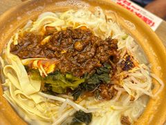 -灵芝妹子海鲜米线(劳动公园店)