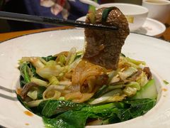 湿炒牛河-如轩·海鲜砂锅粥·潮汕菜(海珠店)